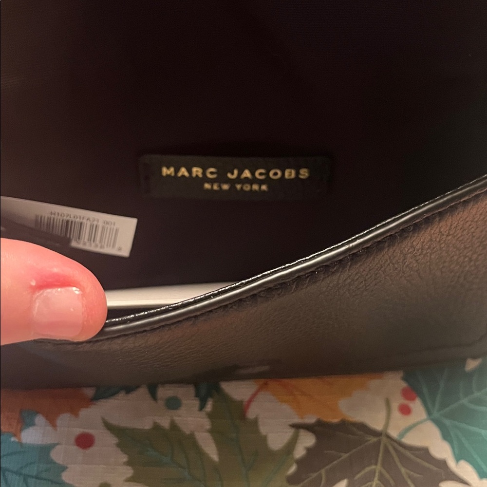 Marc Jacobs Black Pebbled Leather Crossbody, New - Picture 6 of 8